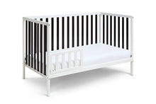 Load image into Gallery viewer, Deux Remi Island Crib White/Black