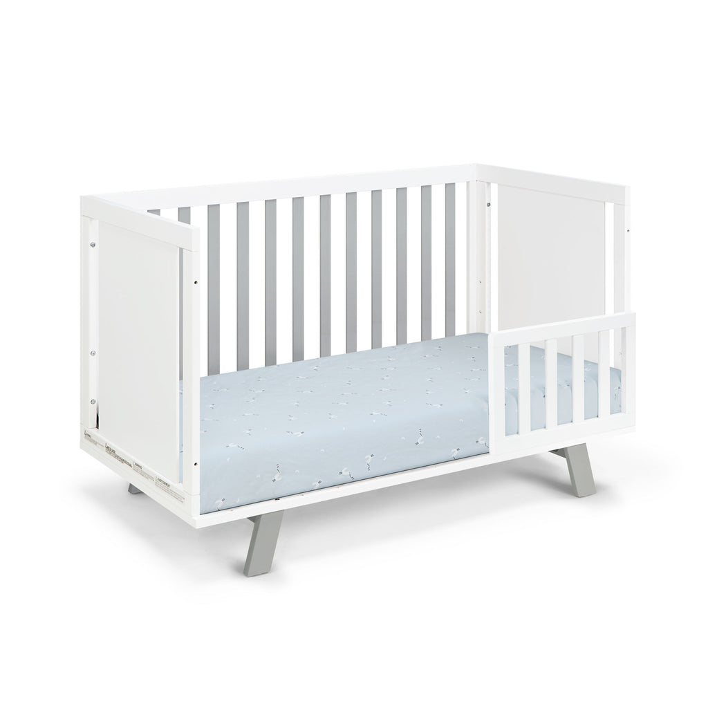 Livia 3-in-1 Convertible Island Crib White/Gray