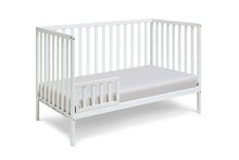 Load image into Gallery viewer, Palmer 3-in-1 Convertible Island Crib White