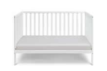 Load image into Gallery viewer, Palmer 3-in-1 Convertible Island Crib White